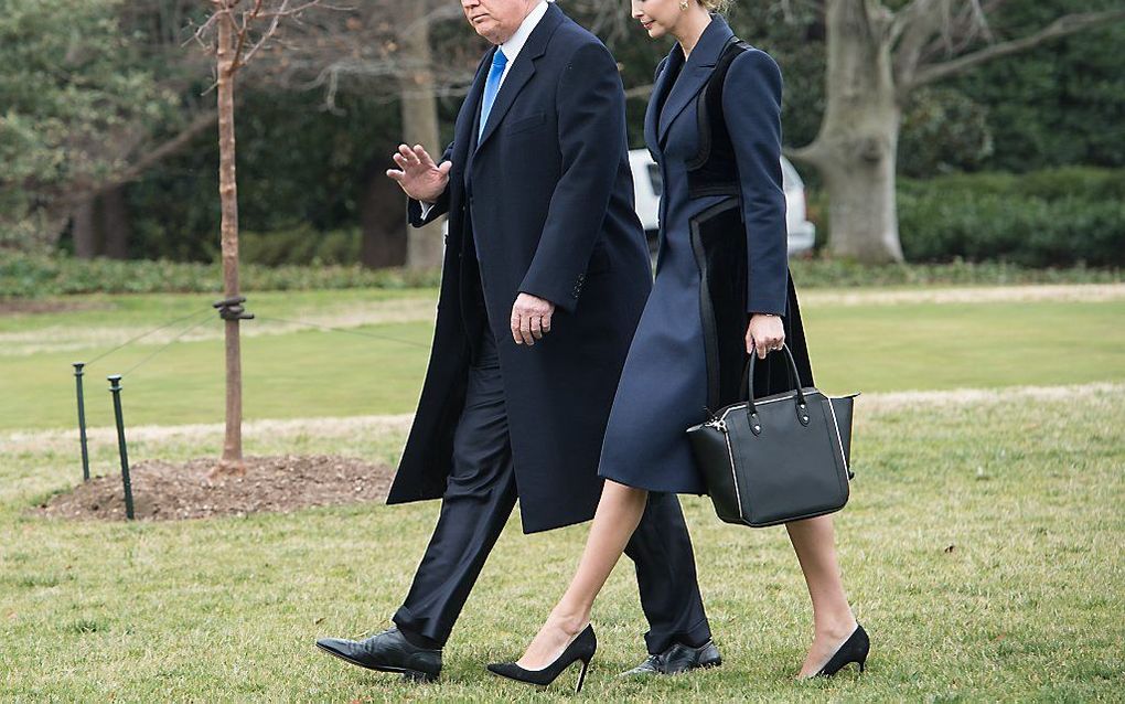 Trump en zijn dochter Ivanka. beeld AFP