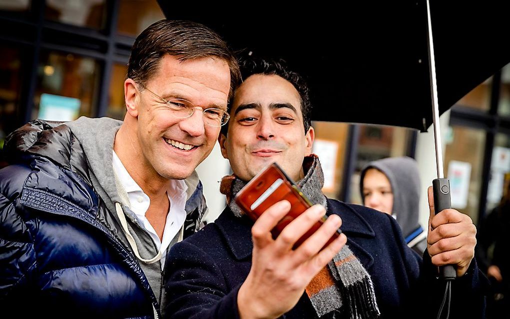 VVD-leider Rutte voert campagne. beeld ANP