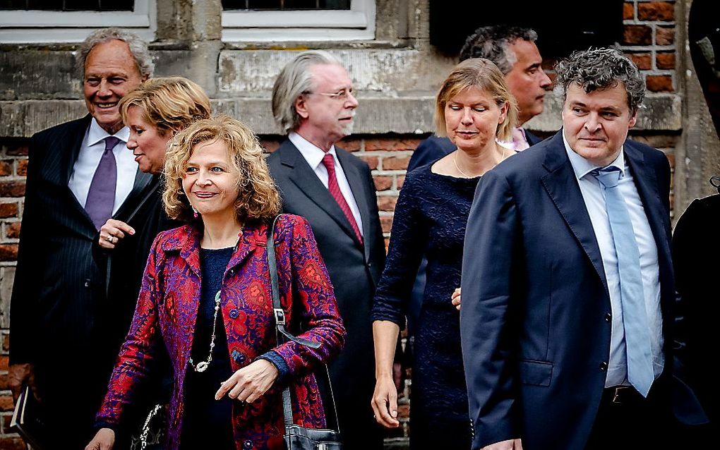 Informateur Edith Schippers woont de uitvoering van de Matthaus Passion bij in de Grote Kerk in Naarden. beeld ANP