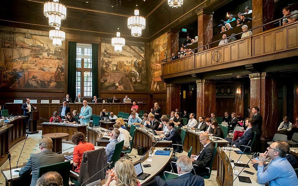 De raadszaal in Rotterdam. beeld ANP, Jerry Lampen