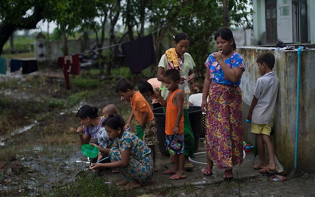 De Rohingya, een etnische moslimgroep, proberen te ontsnappen aan het ergste geweld in het noordwesten van Myanmar in de laatste vijf jaar. beeld AFP