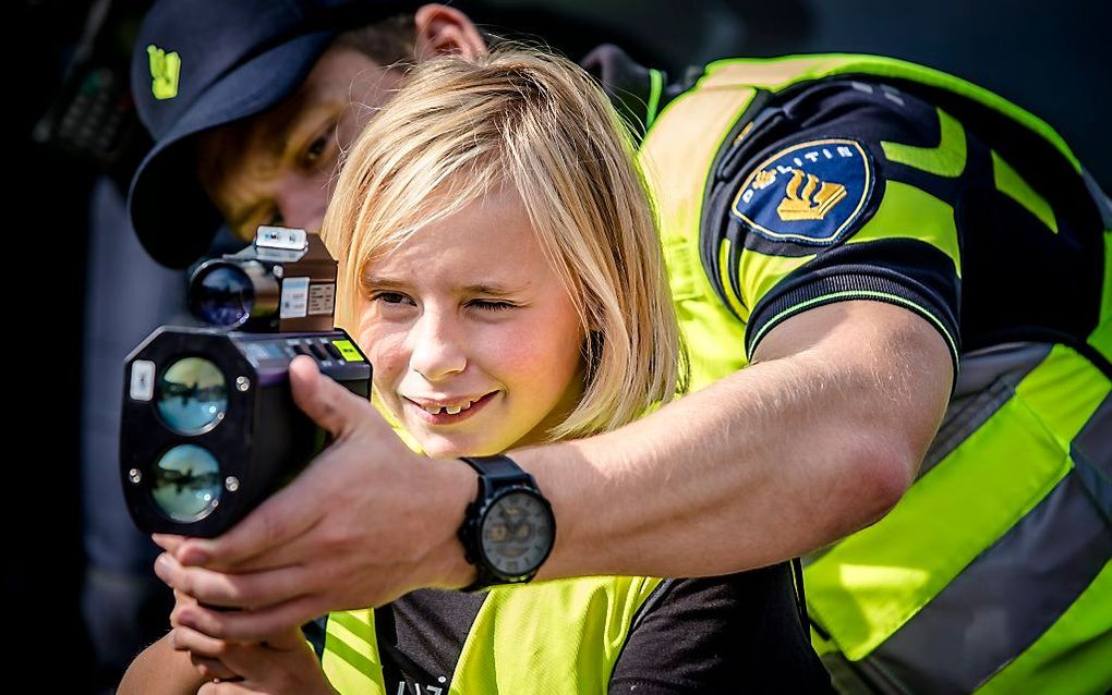 ”Hoog tijd dat de politie de maximumsnelheid weer gaat handhaven." beeld ANP, Bart Maat