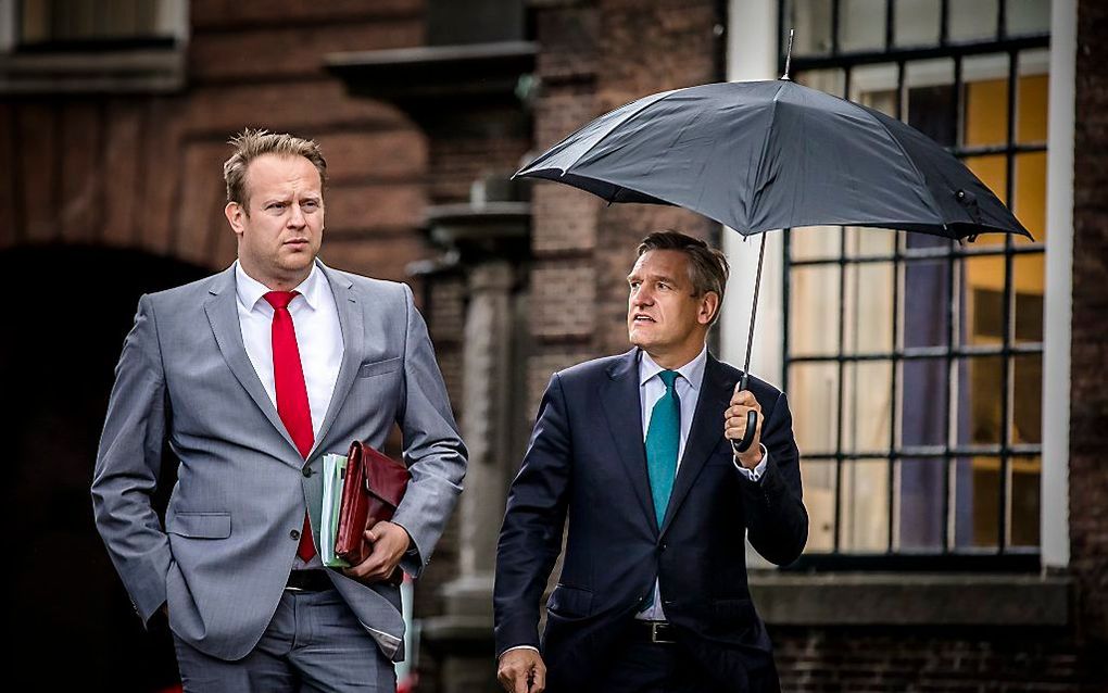 Pieter Heerma (CDA) en Sybrand Buma (CDA) in oktober 2017 bij aankomst op het Binnenhof voor de gesprekken met informateur Gerrit Zalm. beeld ANP