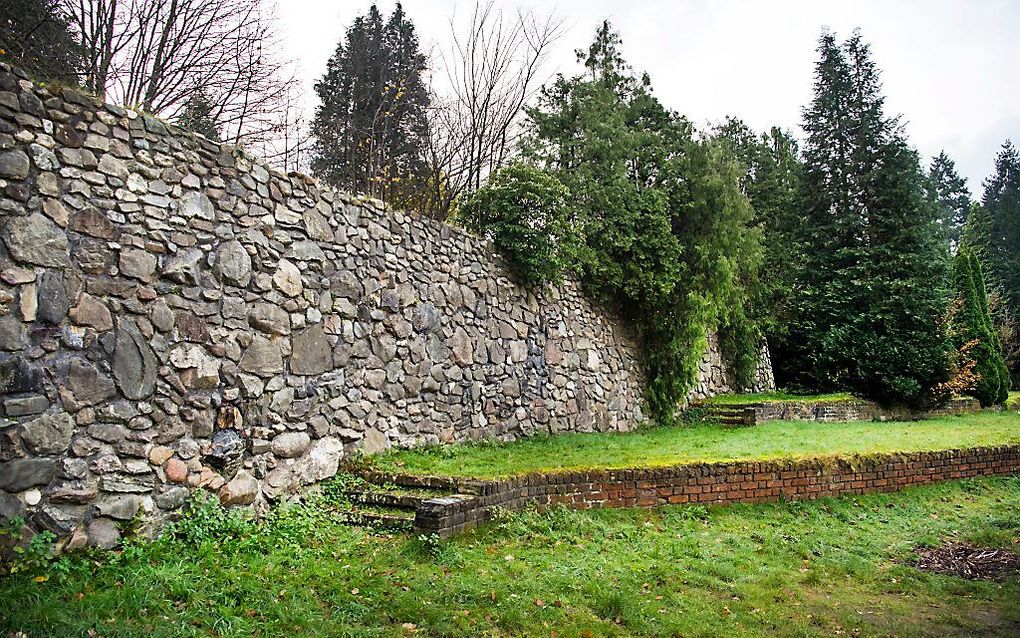 De zogenoemde Muur van Mussert in Lunteren. beeld ANP