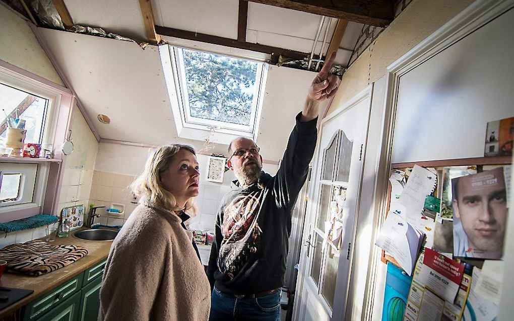 Tweede Kamerlid Agnes Mulder (CDA) bezoekt het huis van Gert Frieling vanwege de afhandeling van de aardbevingsschade aan zijn woning. Net op dat moment wordt Groningen getroffen door de zwaarste aardbeving in de provincie sinds 2012. In de Groningse plaa