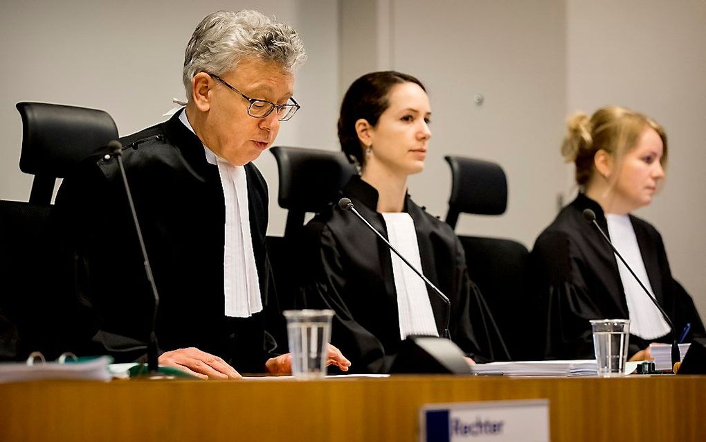 Rechter E.H.M. Druijf, voorziter S.M. van Lieshout (voorzitter) en rechter J.A. Spee (v.l.n.r.) in de rechtszaal van de rechtbank Midden-Nederland voor de pro forma zitting in de zaak Anne Faber. beeld ANP