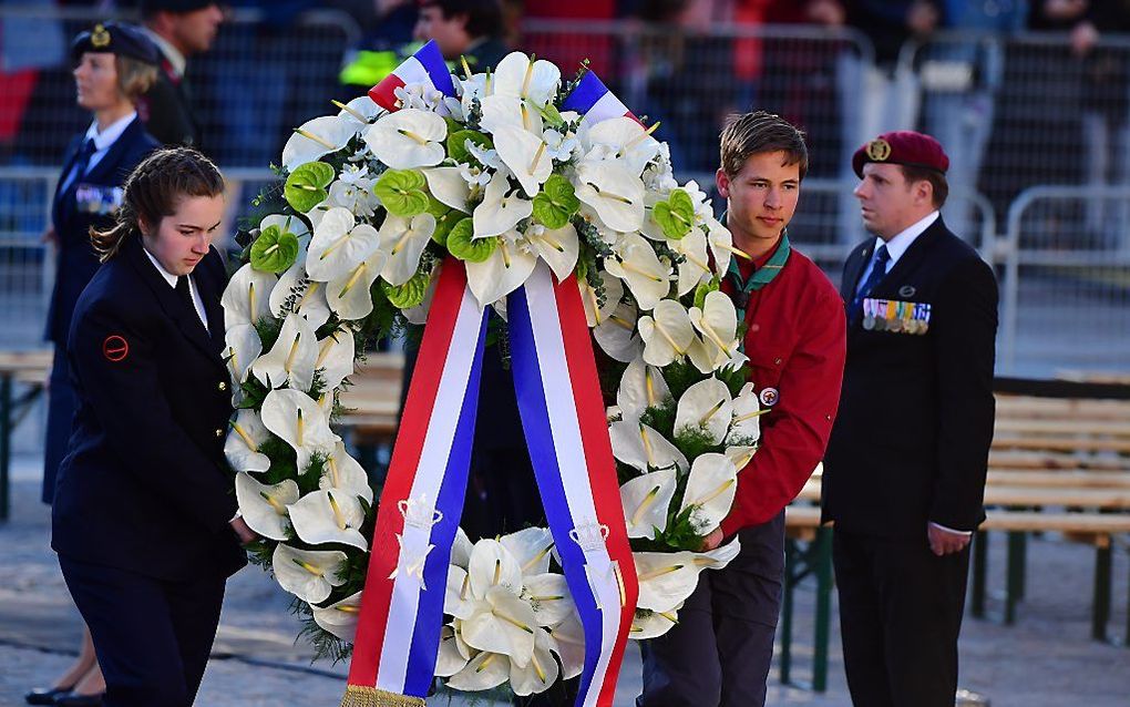 Dodenherdenking is ook bedoeld om de hoge prijs van vrede en vrijheid te overdenken. Foto: Dodenherdenking op 4 mei 2018. beeld ANP, Robin Utrecht