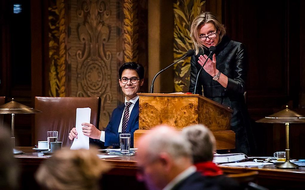 D66-fractievoorzitter Rob Jetten en minister Kajsa Ollongren van Binnenlandse Zaken en Koninkrijksrelaties (D66) in de Eerste Kamer. Hij verdedigt daar zijn initiatiefwet om de benoeming van de burgemeester uit de Grondwet te halen. beeld ANP