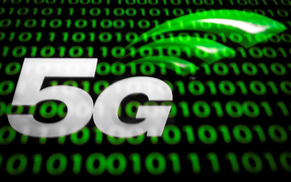 In de aangepaste richtlijnen geeft de ICNIRP voor een deel van de frequenties waarmee 5G gaat werken wat minder strenge limieten dan de huidige. Dat kan, mede omdat die frequenties alleen tot in de huid doordringen en niet dieper. beeld AFP, Lionel Bona-v