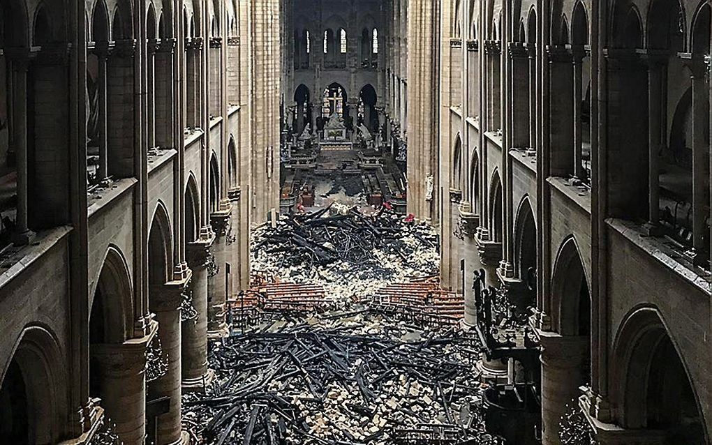 Notre-Dame, een dag na de brand. beeld AFP