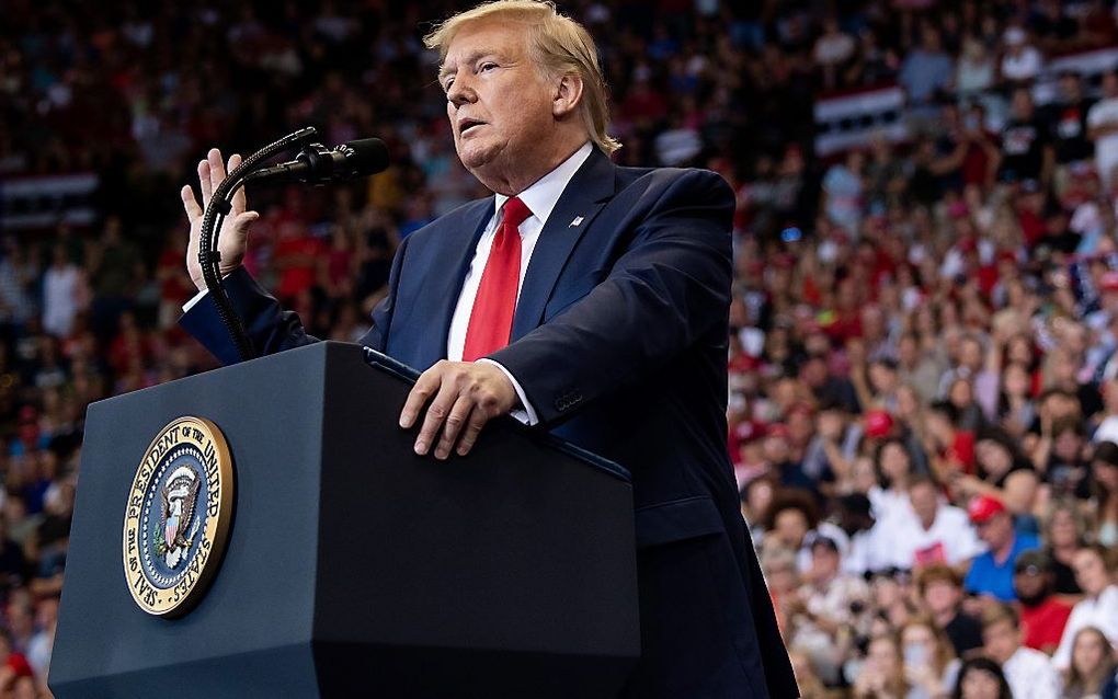 De Amerikaanse president Trump speekt op een bijeenkomst in Cincinnati (Ohio). beeld AFP