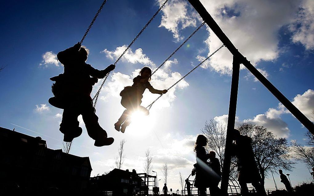 Als iets voor kinderen ontworpen moet worden, bijvoorbeeld een speelplaats, is het verstandig is om kinderen daarbij te betrekken. beeld ANP, Olav Kraak