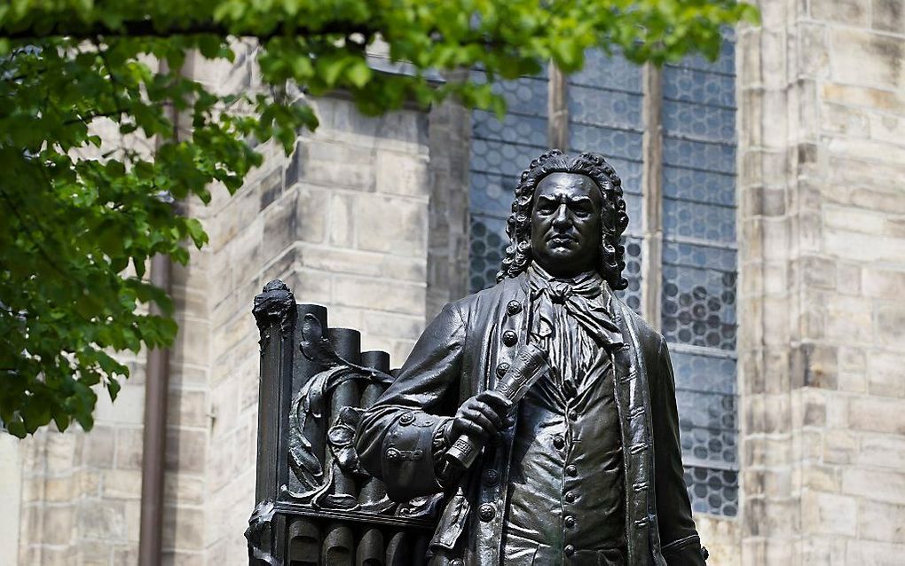 Het standbeeld van Bach in Leipzig. beeld RD, Henk Visscher