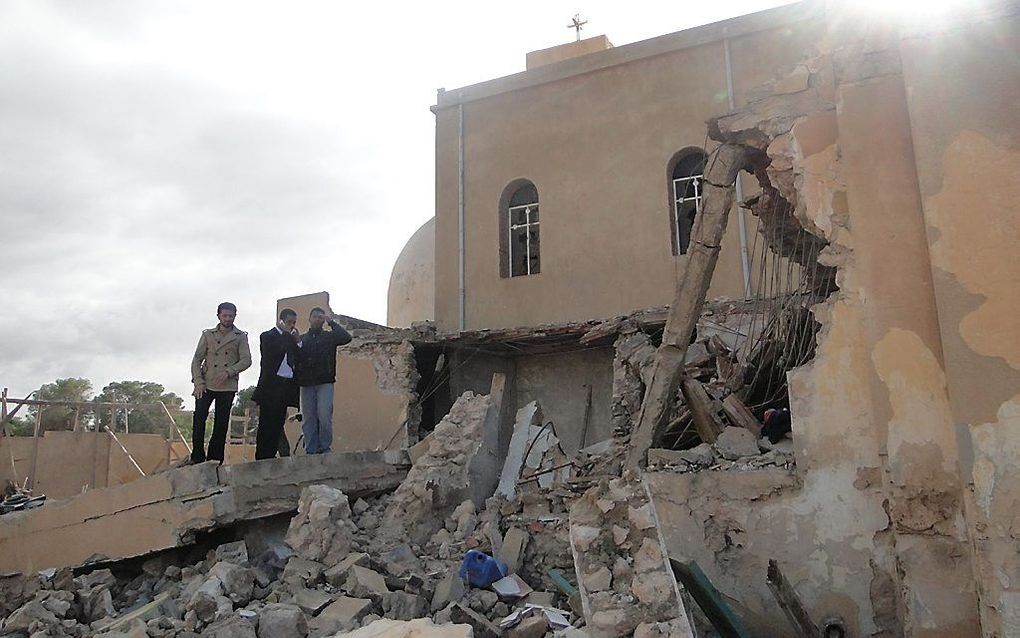 De koptisch-orthodoxe kerk in Misrata, Libië, nadat islamitische rebellen het bedehuis met explosieven opbliezen.  beeld libya-al-mostakbal.org