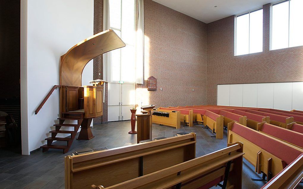 Interieur van de christelijke gereformeerde kerk in Culemborg. beeld RD, Anton Dommerholt