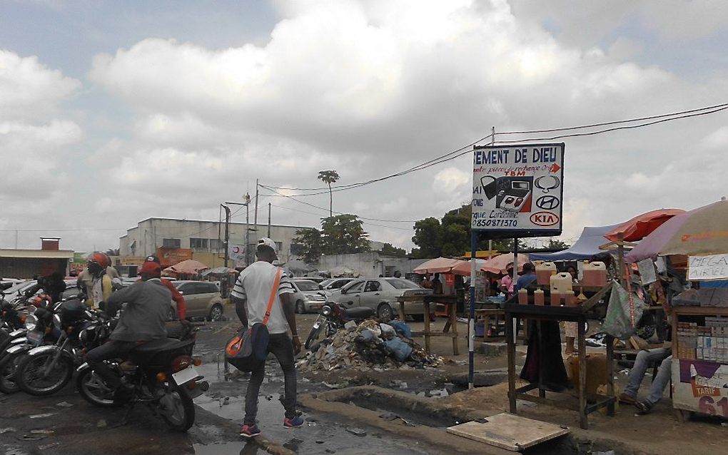 Straatbeeld in Kinshasa, de hoofdstad van de Democratische Republiek Congo. beeld RD