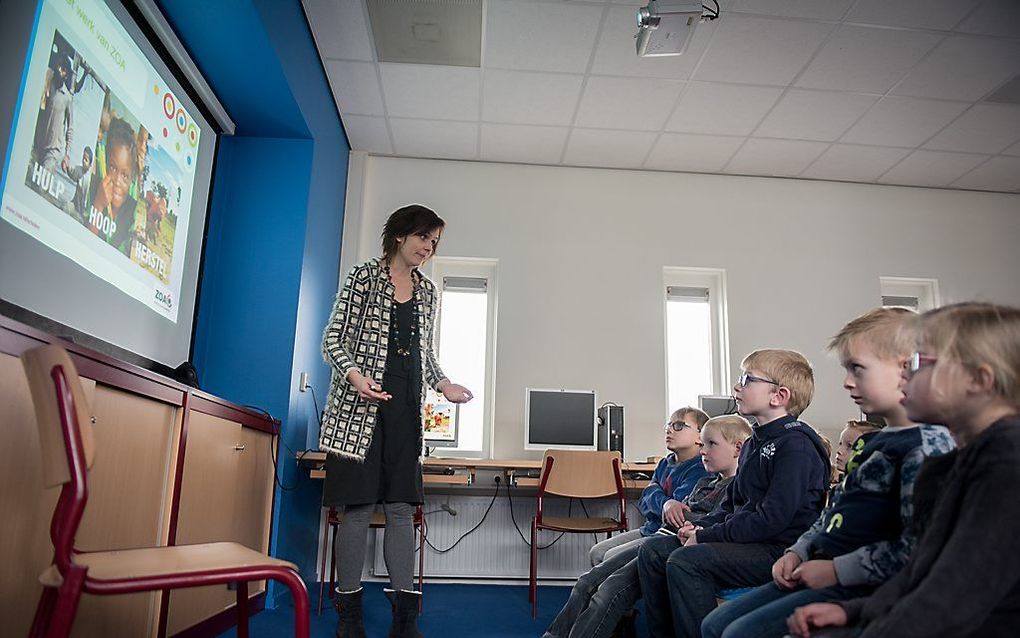 Gastles op de Eliëzer- en Obadjaschool in Zwolle. beeld Arjo Kleinhuis