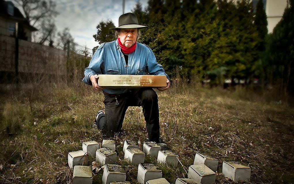 Stolpersteine, herdenkstenen voor Holocaustslachtoffers, zijn een project van de Duitse kunstenaar Gunter Demnig. beeld RD