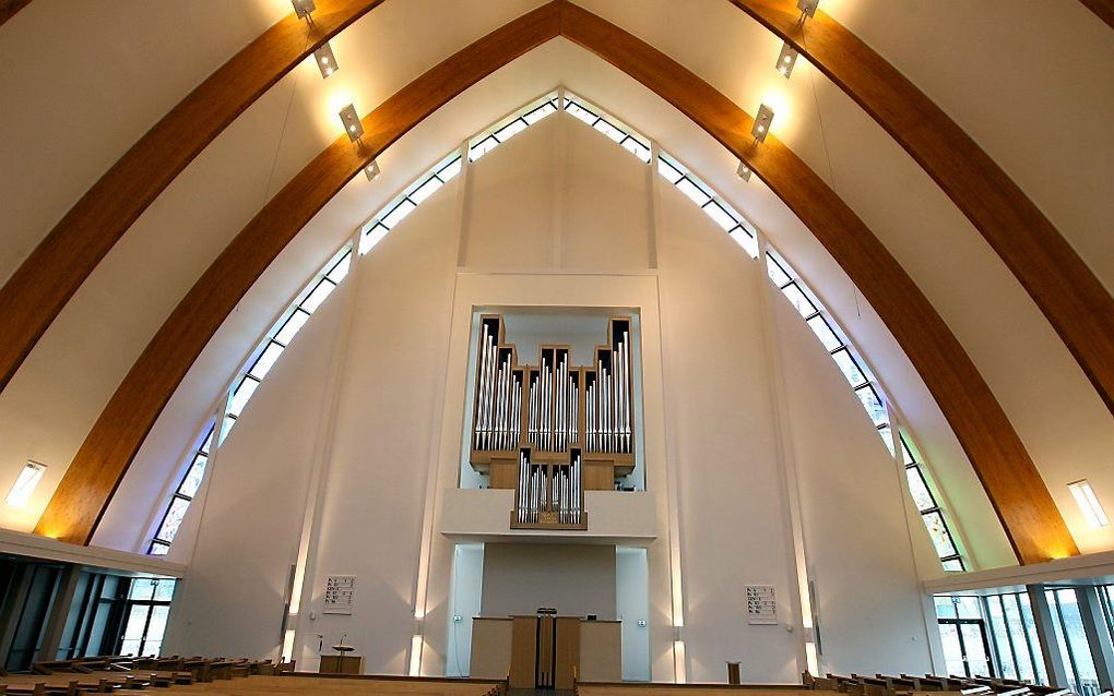 Interieur kerkgebouw gereformeerde gemeente van Gouda.           beeld RD, Anton Dommerholt