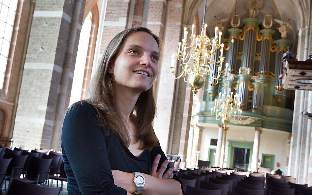 Kirstin Gramlich bij het Holtgräveorgel in Deventer. beeld RD, Anton Dommerholt