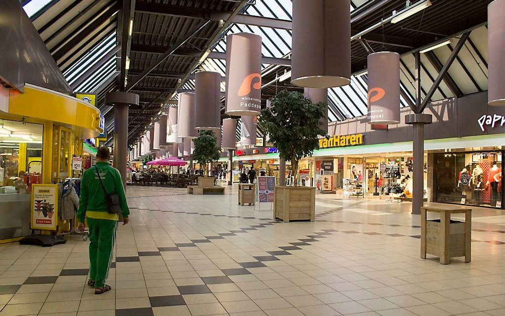 Winkelcentrum Paddepoel in Groningen. beeld Hjalmar Guit