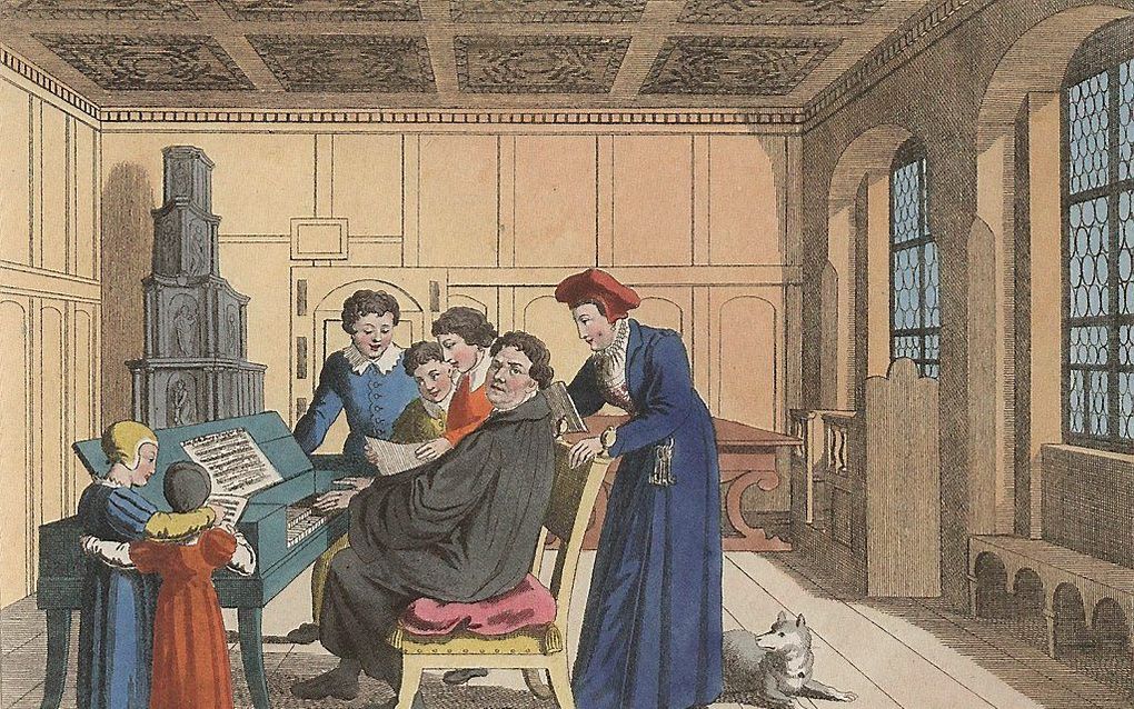 Luther zingt met zijn gezin. Ets (ca. 1825) van Peter Carl Geissler. beeld Stiftung Luthergedenkstätten in Sachsen-Anhalt