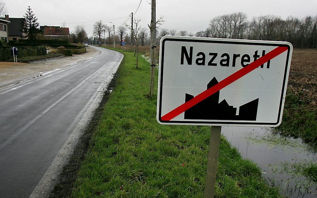 Bord bij het verlaten van Nazareth, een plaats in Oost-Vlaanderen. beeld RD, Anton Dommerholt