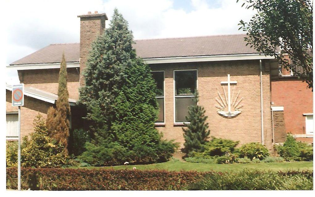 De voormalige christelijke gereformeerde kerk aan de Bernhardstraat in Nijkerk. beeld Reliwiki