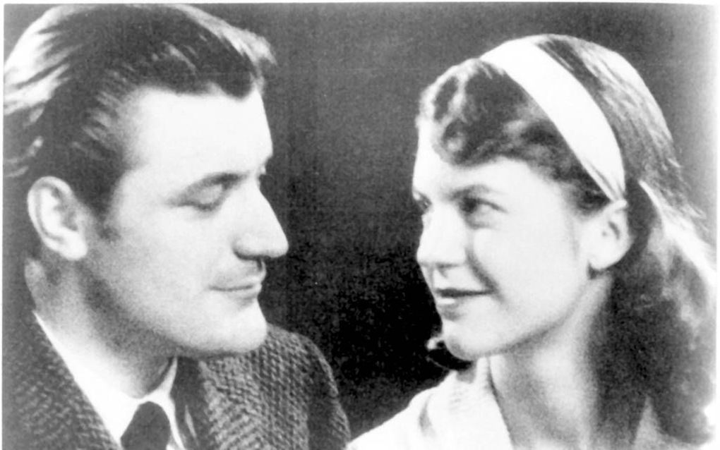 Ted Hughes and Sylvia Plath in 1956...Ted Hughes en Sylvia Plath in 1956. Beeld Writer Pictures