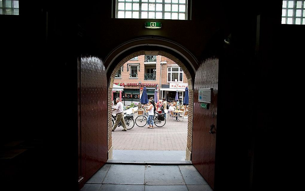 Een duidelijke meerderheid van de deelnemers aan de enquete is voor het organiseren van activiteiten door kerken op koopzondagen.  beeld RD, Henk Visscher