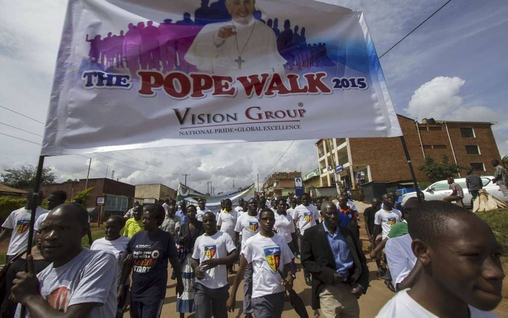 De Pope Walk in Kampala. beeld AFP