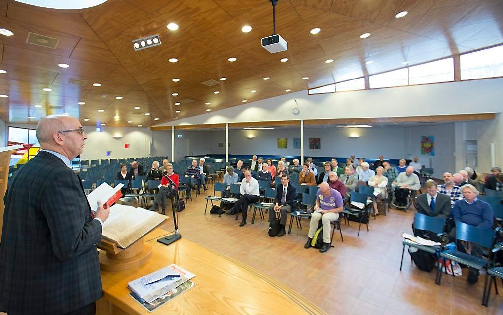 In Veenendaal vond gisteren de eerste studiedag van de in april opgerichte Jules Isaac Stichting plaats. beeld Herman Stöver