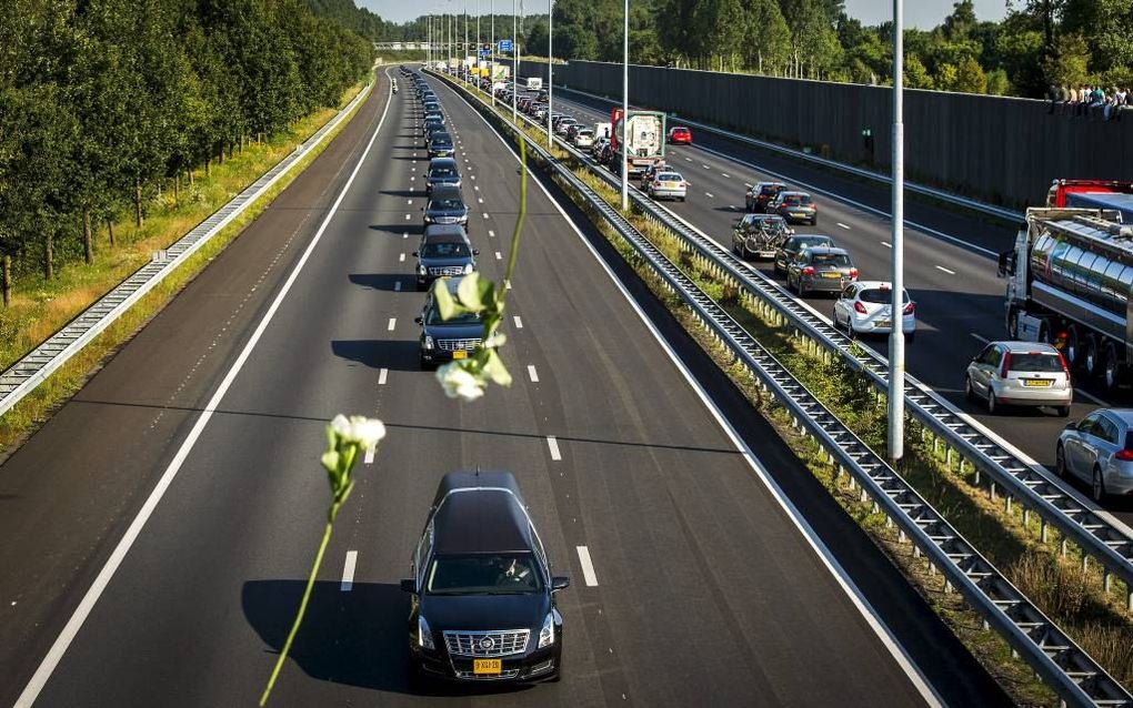 Rouwstoet met slachtoffers MH17-ramp. beeld ANP