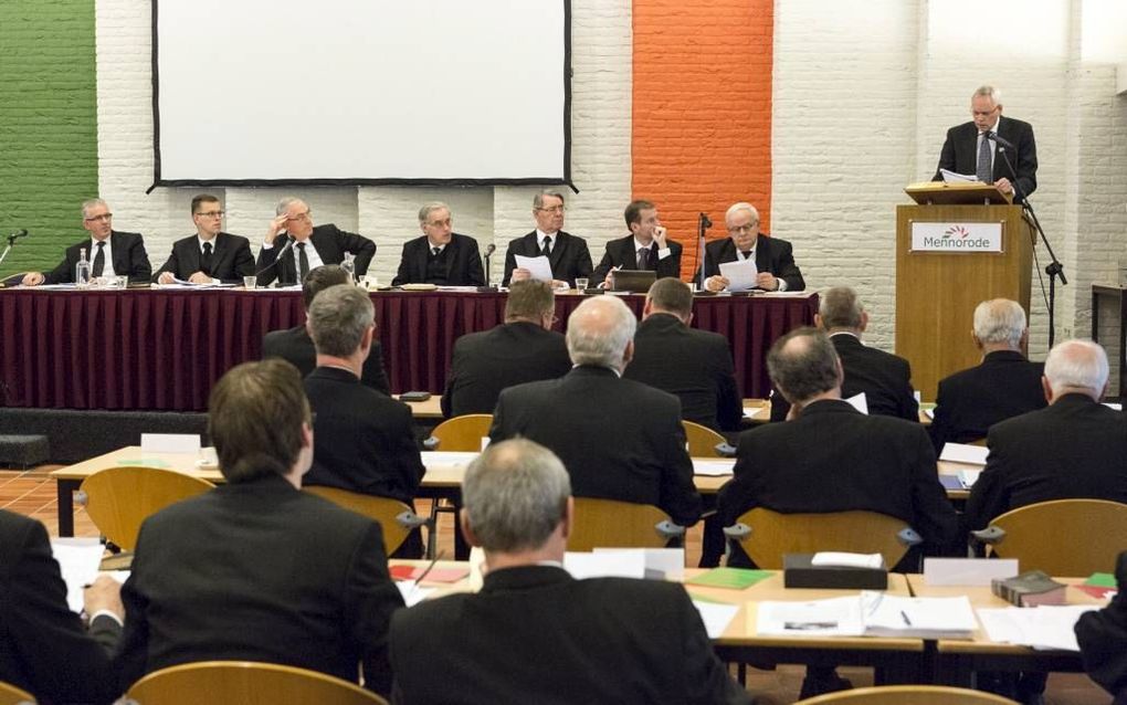 In de kapel van conferentiecentrum Mennorode in Elspeet vergaderde vrijdag de generale synode van de Hersteld Hervormde Kerk (HHK). beeld André Dorst