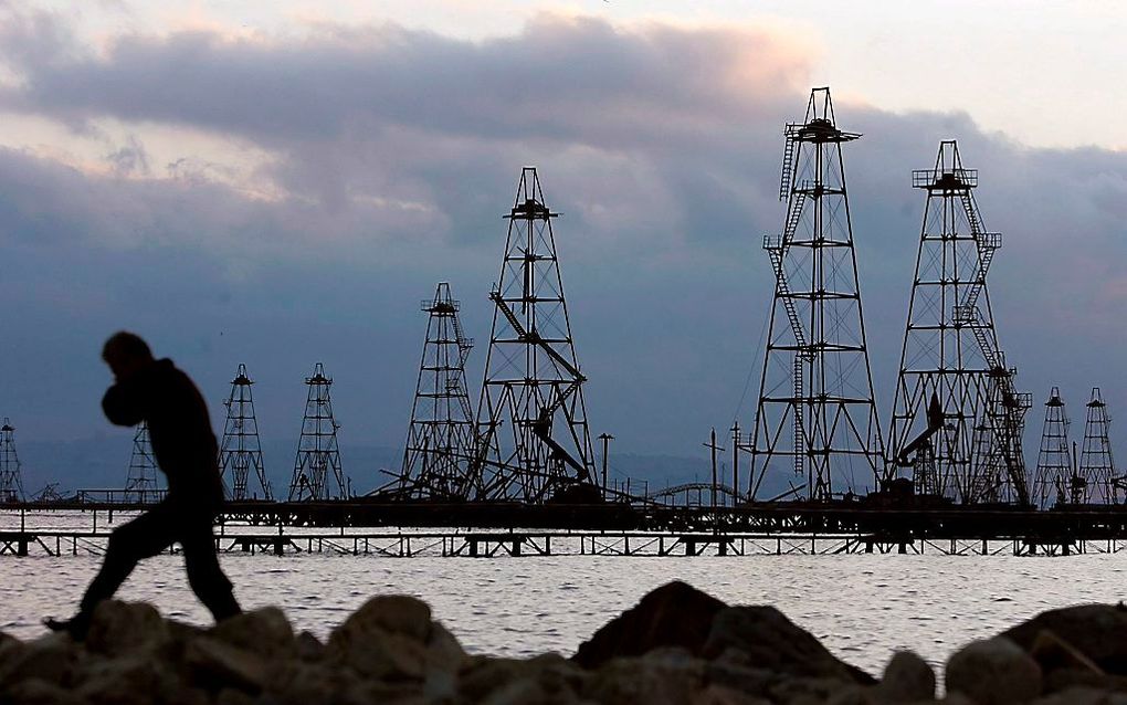 De Kaspische Zee bij Bakoe. beeld EPA