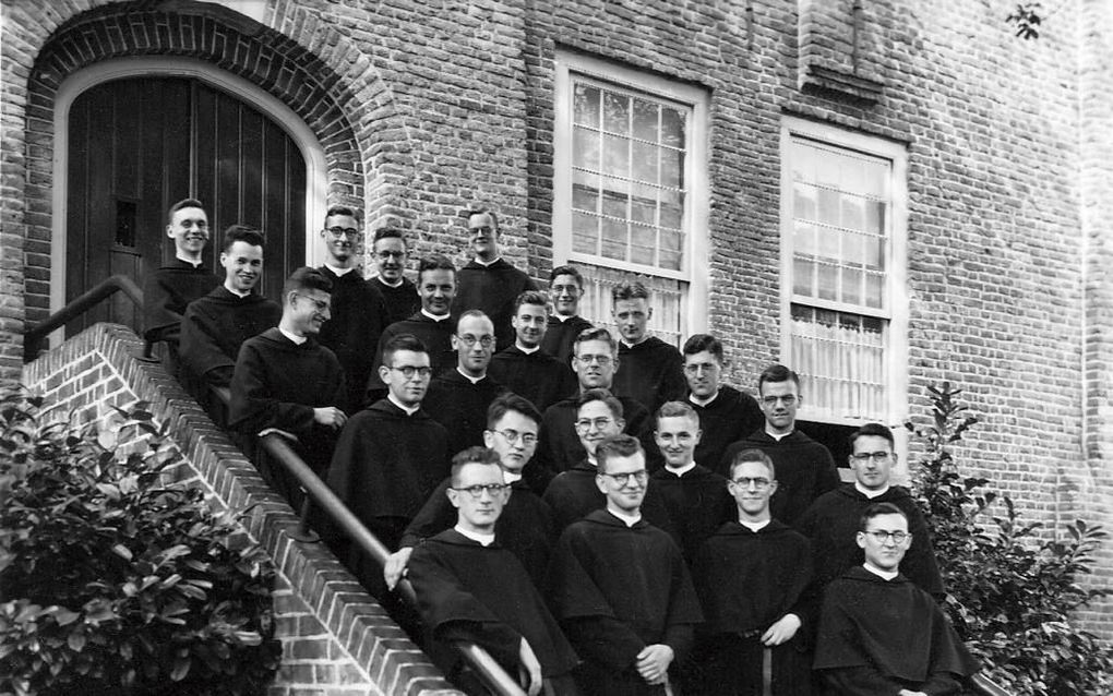 De fraters van de filosofische opleiding in het klooster Mariënhage in Eindhoven, in 1939. beeld Heffernan, Een kleine orde met allure