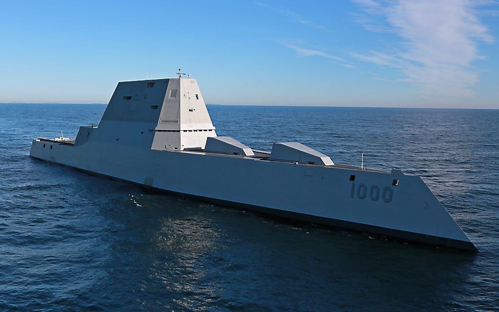 De USS Zumwalt (DDG 1000), het grootste Amerikaanse stealth-oorlogsschip. beeld AFP