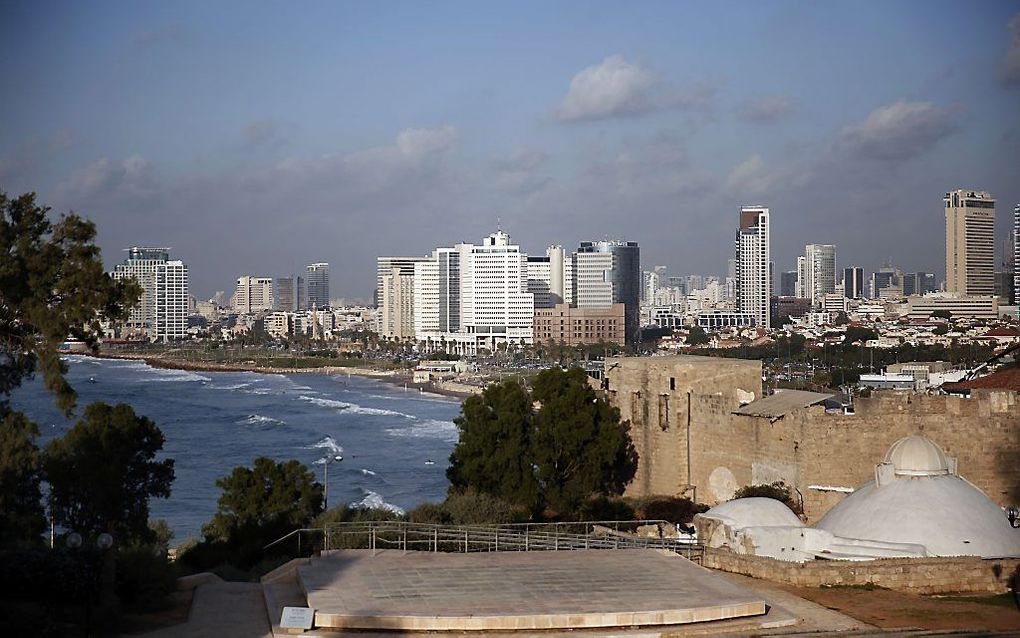 Tel Aviv, gezien vanuit het oude stadscentrum van Jaffa. beeld AFP