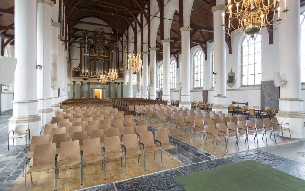 Interieur van de Martinikerk in Franeker. Beeld Sjaak Verboom