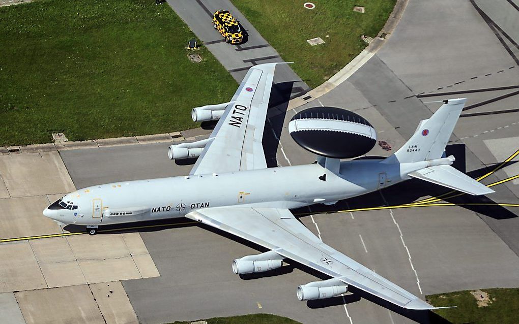 De VS willen de NAVO-radarvliegtuigen (AWACS) graag gebruiken in de strijd tegen IS. beeld EPA