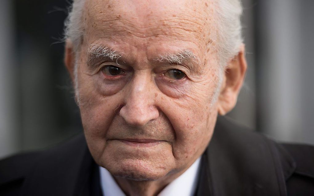 Auschwitz-overlevende Leon Schwarzbaum (94): „Wij staan beiden spoedig voor de hoogste Rechter.” beeld EPA