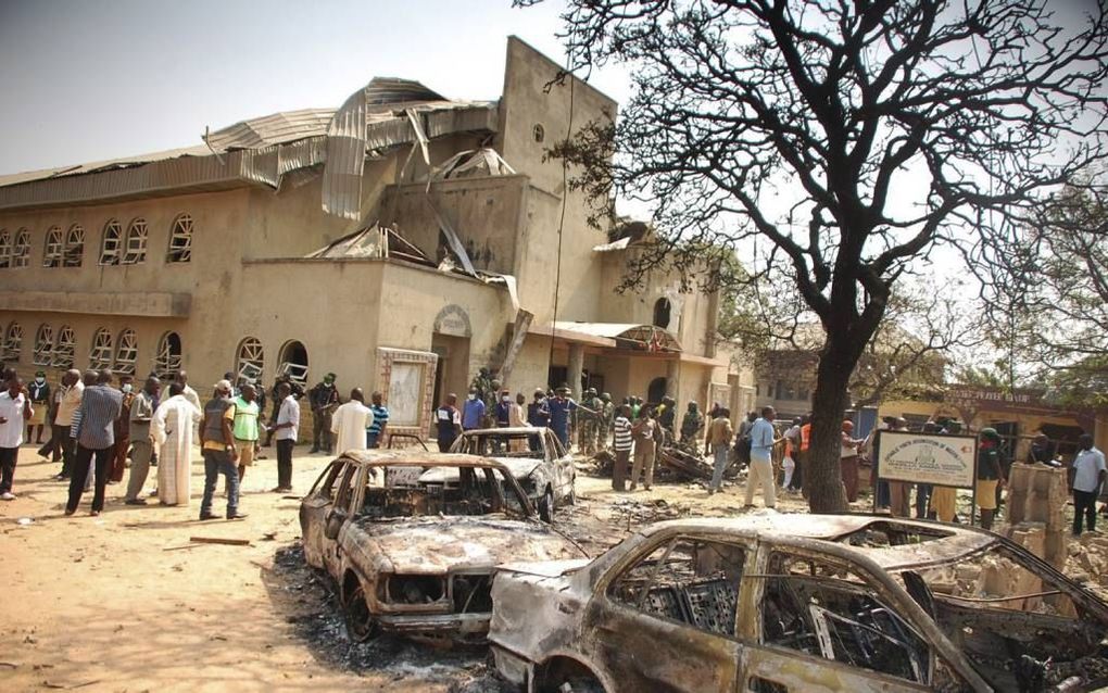 Sporen van een bomaanslag op een kerk bij Abuja in 2011. Bij de aanslag kwamen 19 kerkgangers om het leven. beeld EPA