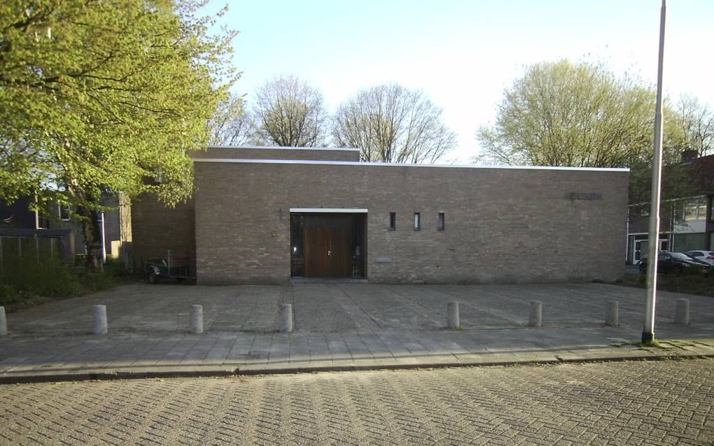 Buitenzijde van de Molukse kerk in Tilburg. beeld Tjalie de Fretes