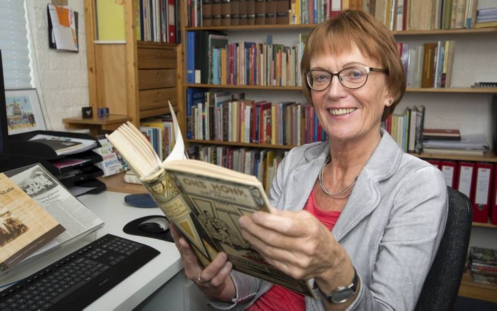 Janneke van der Veer schrijft een biografie van Diet Kramer. beeld Ilse Bakker