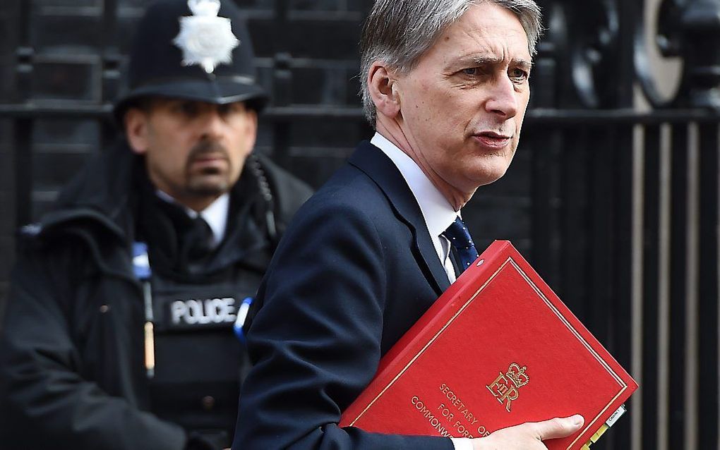 De Britse minister van Buitenlandse Zaken Philip Hammond. beeld EPA