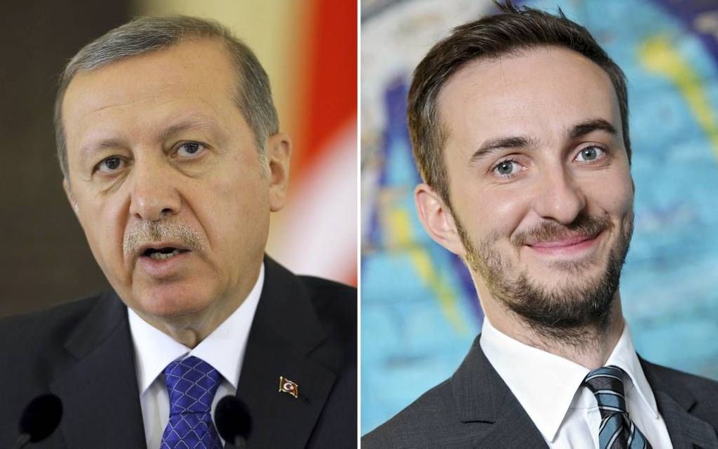 BERLIJN. Een satire van de Duitse komiek Böhmermann (r) over de Turkse president Erdogan (l) is tot een heuse staatsaffaire uitgegroeid. beeld EPA, Robert Ghement