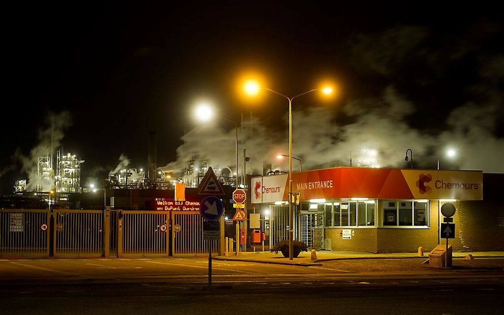 De Chemours-fabriek in Dordrecht. beeld ANP, Robert Vos