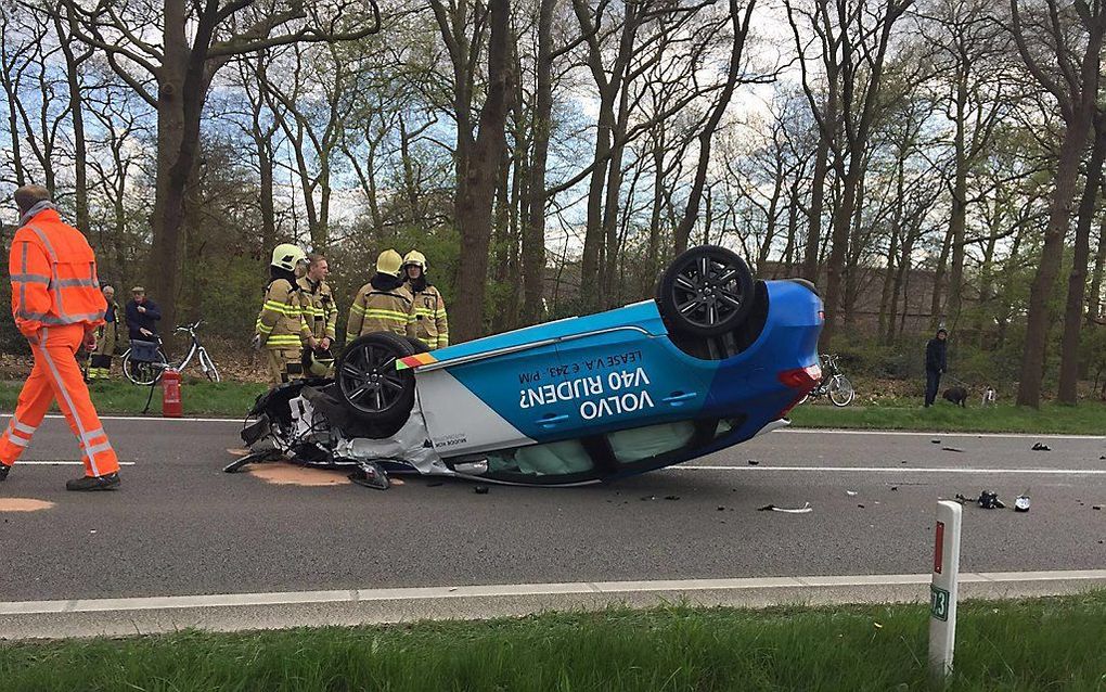 De auto van Steven Middelkoop, net na het ongeluk. Beeld Steven Middelkoop