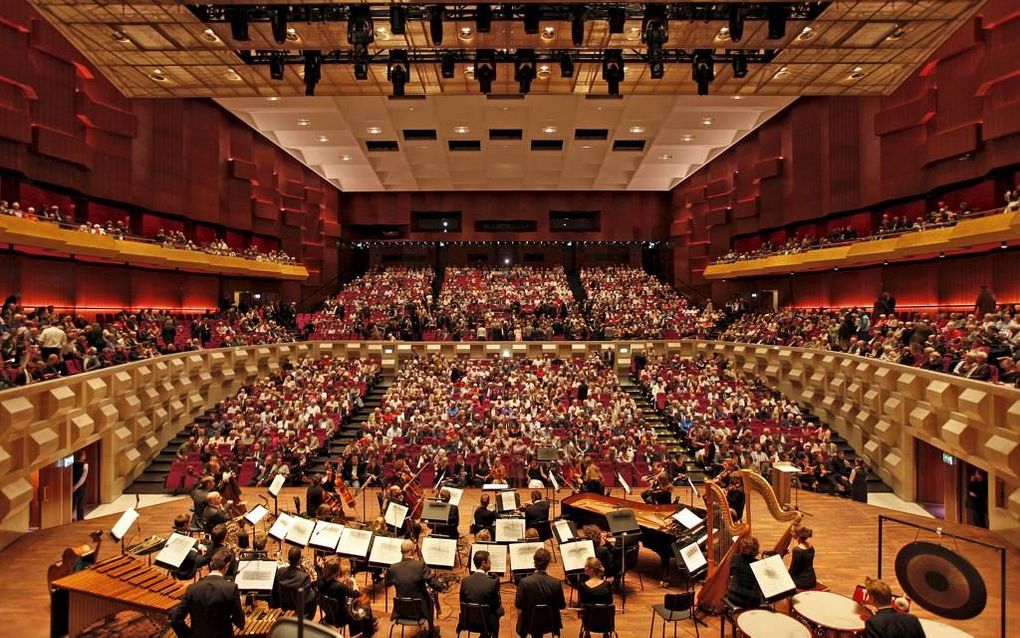 De akoestiek in de Grote Zaal (foto) van de Rotterdamse Doelen wordt geroemd. Orkesten spelen er graag. Dit jaar viert het concertgebouw het vijftigjarig jubileum. Beeld Tom Gosselaar