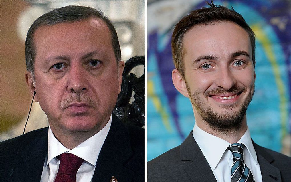 President Recep Tayyip Erdogan (l.) en Jan Böhmermann. beeld AFP